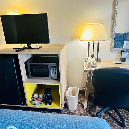 Days Inn By Wyndham Fort Wayne Eksteriør bilde