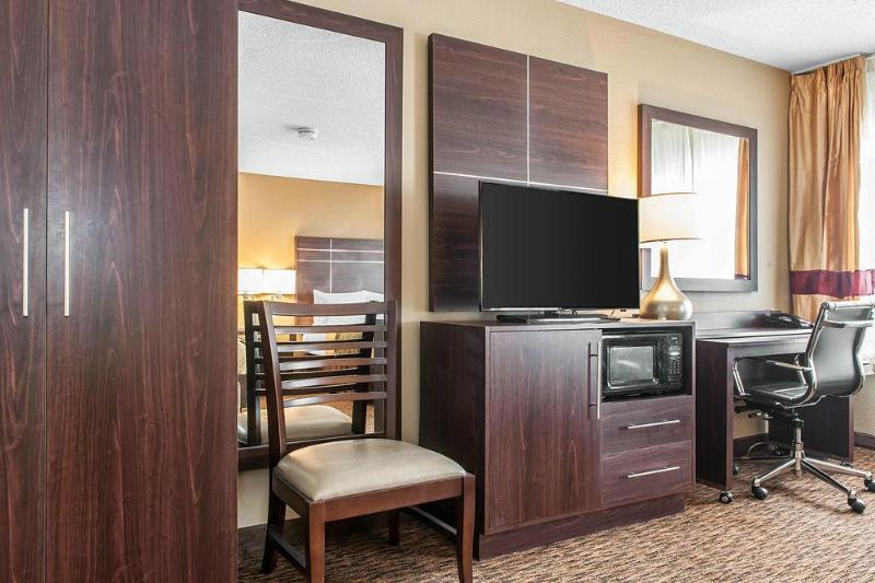 Days Inn By Wyndham Fort Wayne Eksteriør bilde